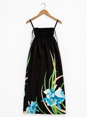 Vintage Waltah Clarke Hawaiian MuuMuu Maxi Dress: 1960s Floral Resort